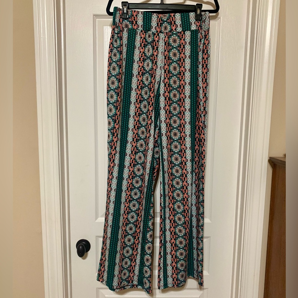 Stretchy Wide Leg Pants